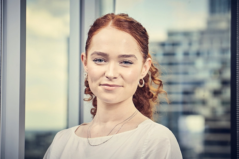 Angelica Nippard, Lawyer