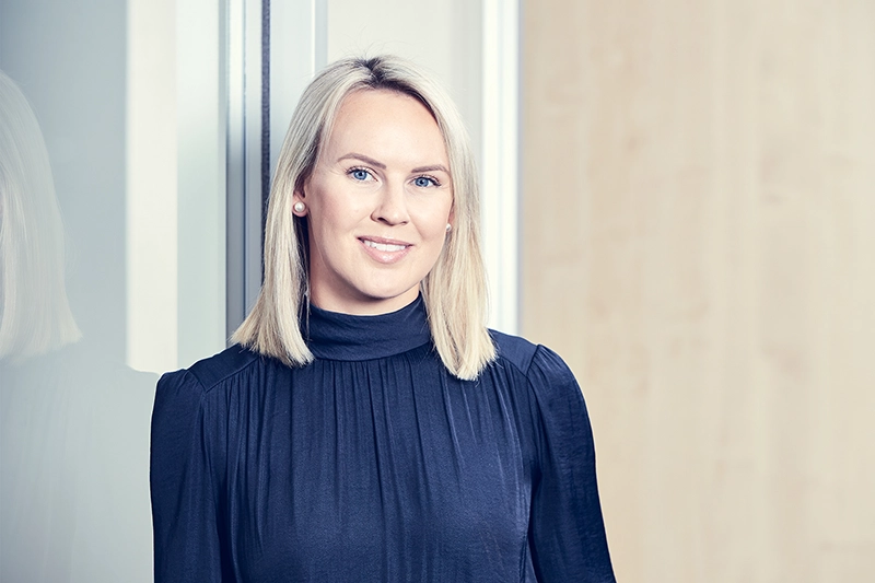 Tess Dickie, Partner