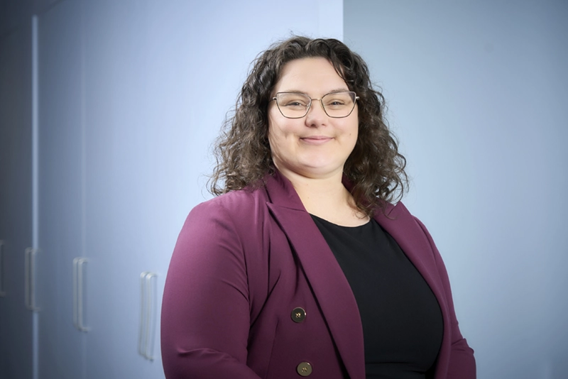 Vanessa Harkess, Associate
